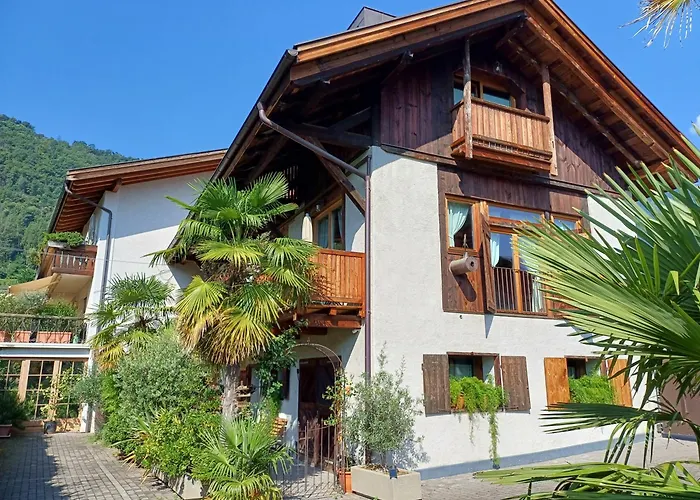 Neuprantl Apartments