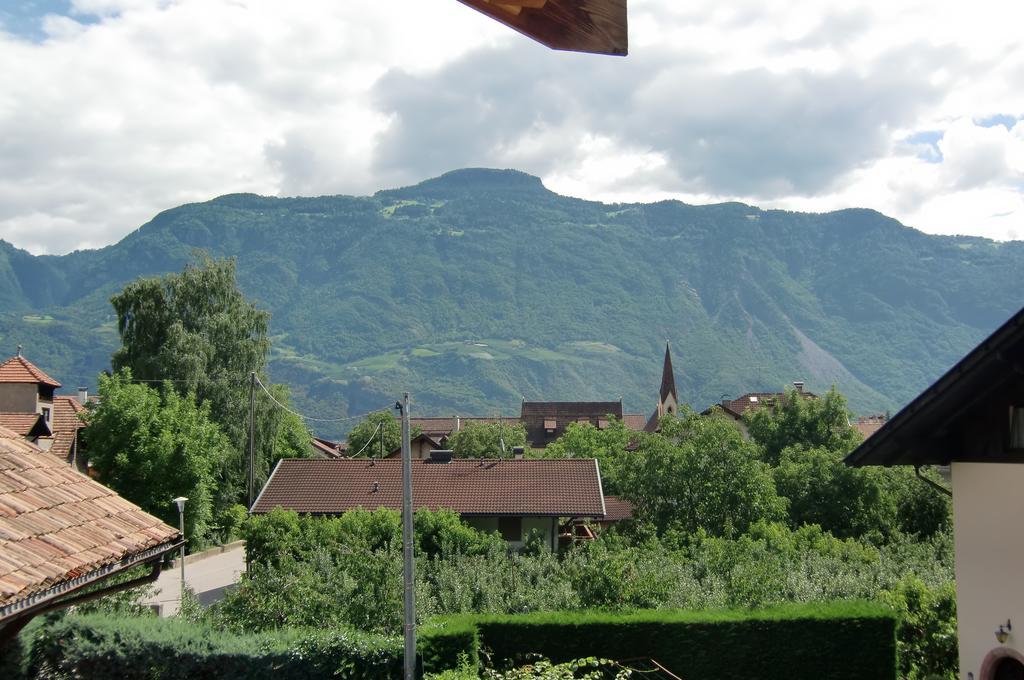 Neuprantl Apartment