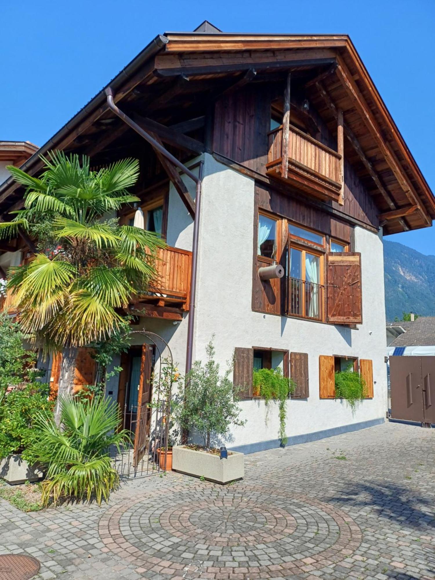 Neuprantl Apartment